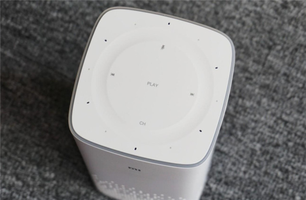 我来教你小爱同学设置天气的详细操作方法。