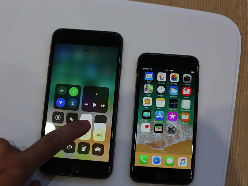 关于iPhone8 Plus开启省电模式的图文教程。