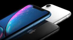 关于iphone xr卡贴安放详细方法。