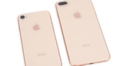 我来教你苹果设置白色浮球的具体方法。