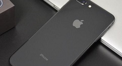 我来教你苹果手机桌面时钟怎么显示。