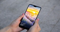 关于华为P20中添加天气到桌面的详细讲解。