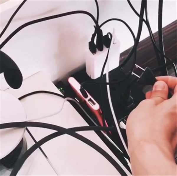 关于苹果HomePod恢复出厂值设置的方法介绍。