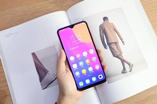 小编教你vivoy93设置单手操作模式的操作流程。