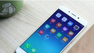 今天说说在OPPO社区里获取OPPO积分的操作流程。