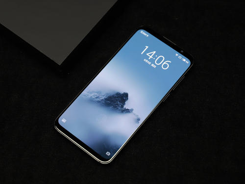 我来教你魅族16设置锁屏画报的操作流程。