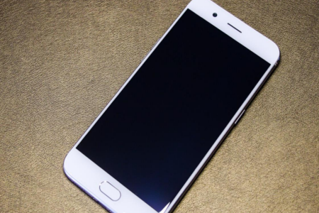 关于OPPO手机设置隔空滑动桌面功能的操作流程。