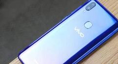 小编教你vivoz3开启三指分屏的简单操作。