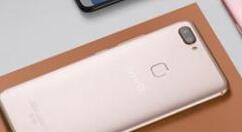 今天说说vivoy93s开启水平仪的操作过程。