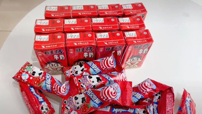 小编教你秋天的第一个包包怎么做。