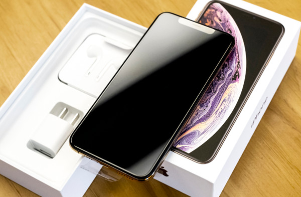 关于苹果xsmax采用了什么处理器。