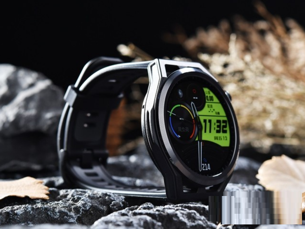 今天说说华为watchGTrunner怎么样。