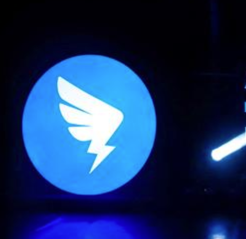 今天说说怎么使用钉钉软件考勤。