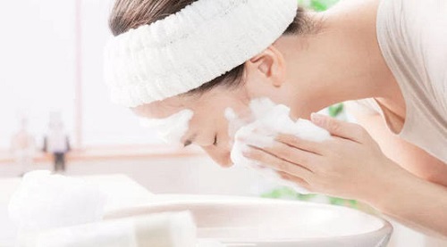 平时用什么温度的水洗脸，对皮肤比较好?支付宝蚂蚁庄园5月28日答案截图