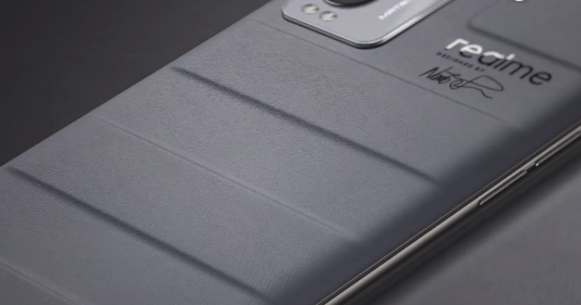 今天说说realme真我GT大师版什么时候发布。