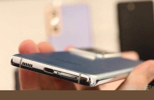 三星s21支持耳机孔吗