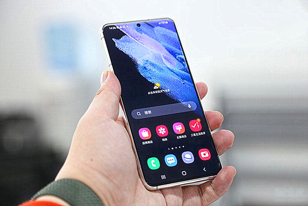 三星s21有屏下摄像头吗。