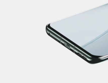 一加10Pro卡槽在什么地方。