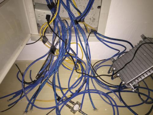 我来教你五类网线和六类网线的传输速度一样吗。