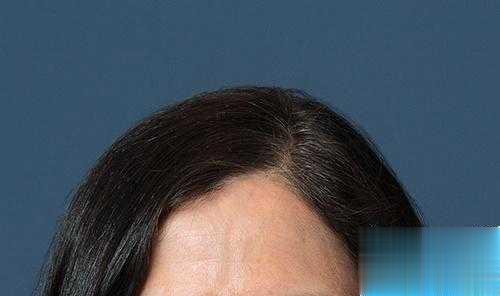 我来教你ps如何将人像后期修图之头发处理。