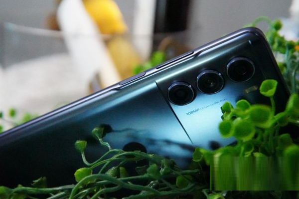 摩托罗拉edgeS30是屏幕指纹解锁吗?摩托罗拉edgeS30解锁方式一览