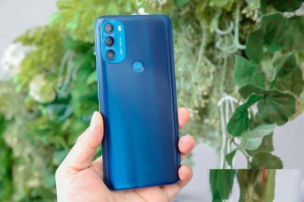 摩托罗拉G71怎么样?摩托罗拉G71真机实测详解