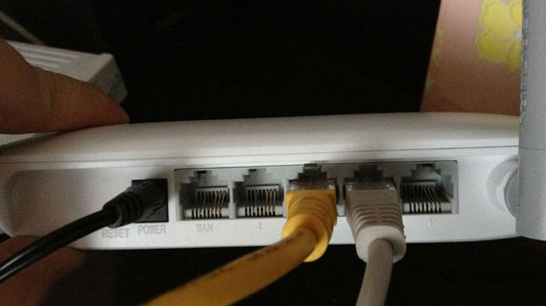 关于路由器频繁死机的原因是什么