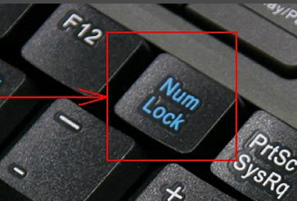 Win10键盘按键全部都没有反应怎么办?