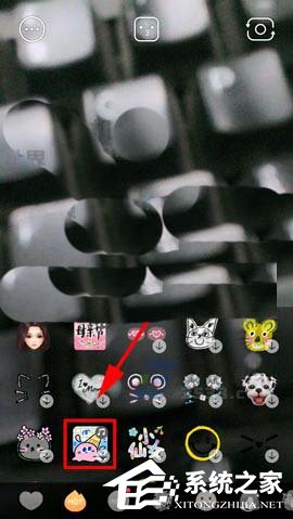 Faceu激萌背景贴纸如何使用？Faceu激萌背景贴纸使用教程