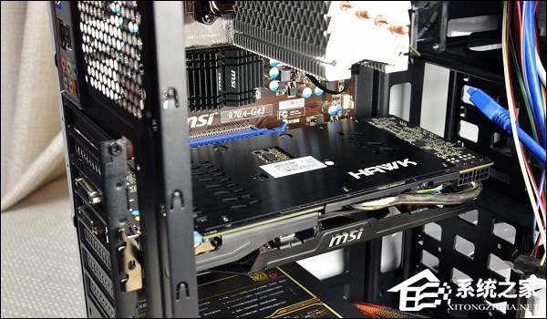 电脑屏幕出现白线怎么办?显示器中间有一条白线怎么修复?