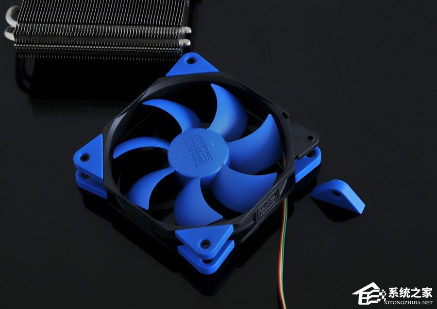 显卡散热器怎么安装?显卡散热器组装方法介绍
