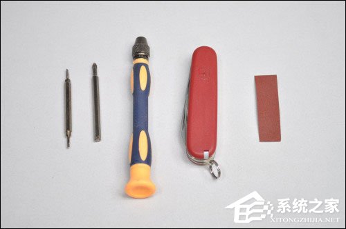 我来教你鼠标怎么拆开保养零件