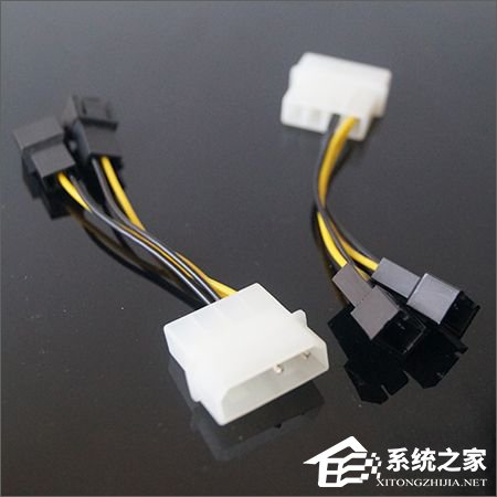 CPU风扇安装后供电接口接在主板上还是电源上?