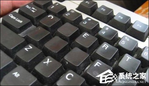 键盘按键是什么材料做的?ABS、POM和PBT材质的键帽手感如何?