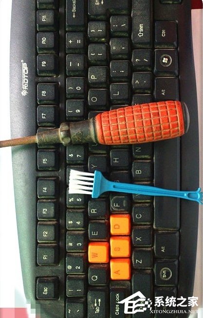 今天分享台式电脑机箱发出很大声音是怎么回事