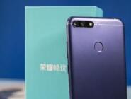 我来教你荣耀畅玩8a设置熄屏时钟基础操作