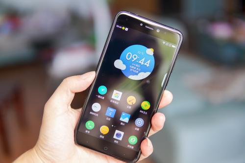 我来教你360手机中将杂志锁屏关掉具体操作步骤