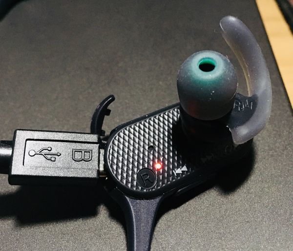 关于索尼MDR-XB50BS耳机重置蓝牙的步骤介绍。