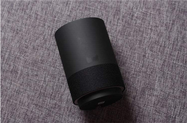 小编教你天猫精灵X1使用的方法介绍。