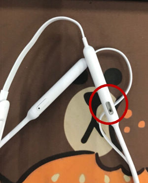 今天说说Beats X耳机进行充电的步骤讲解。